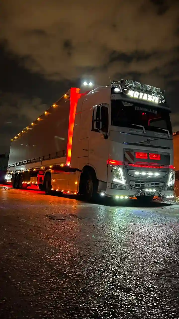 Mersin nakliyeci parsiyel taşımacılık tır filosu